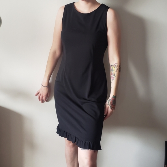 Vintage Nancy G. Ruffle dress - Picture 2 of 5